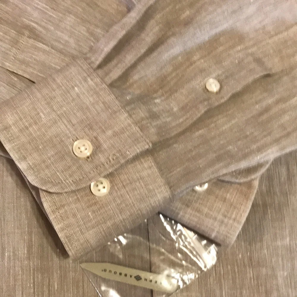 ❤️230)NWT Mens long sleeve casual shirt in putty. Multiple sizes Aero Linen - Picture 4 of 9